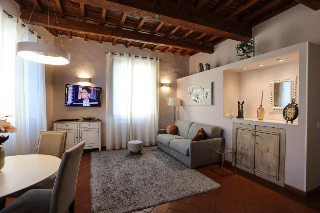 Santo Spirito - Elegante Appartamento In Pieno Centro Φλωρεντία Εξωτερικό φωτογραφία