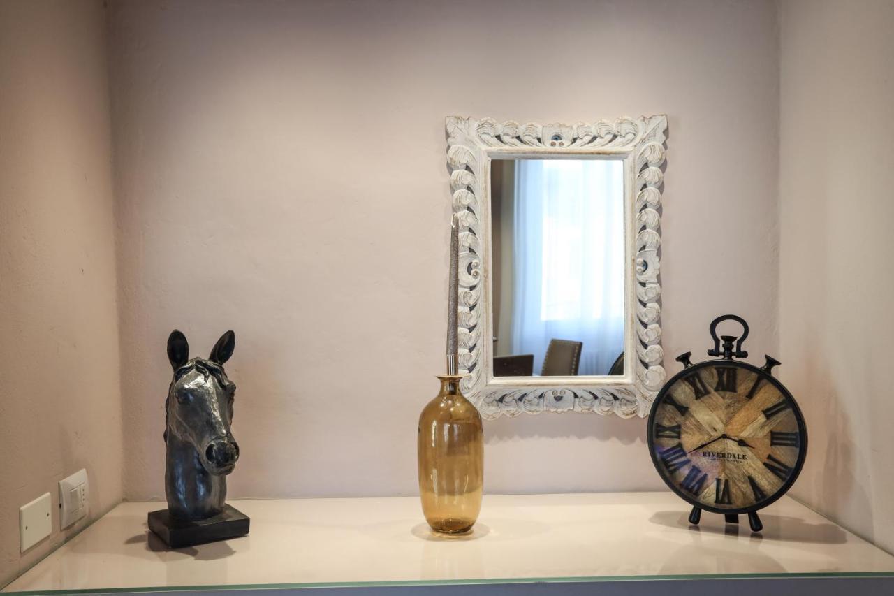 Santo Spirito - Elegante Appartamento In Pieno Centro Φλωρεντία Εξωτερικό φωτογραφία